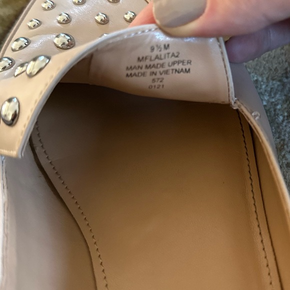 Marc Fisher Women’s Lalita Loafer Beige Color Silver Studded Accents Size 9.5 - Picture 13 of 14